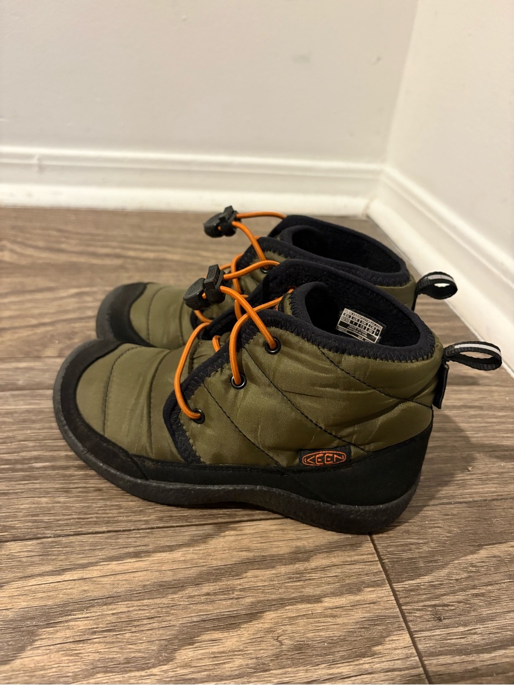 Keen Kids Olive Green Ankle Boots with Orange Laces